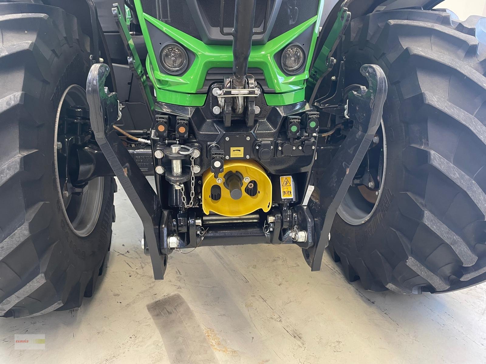 Traktor typu Deutz-Fahr Agrotron 7250 TTV Warrior PREISREDUZIERT, Gebrauchtmaschine v Langenau (Obrázek 5)