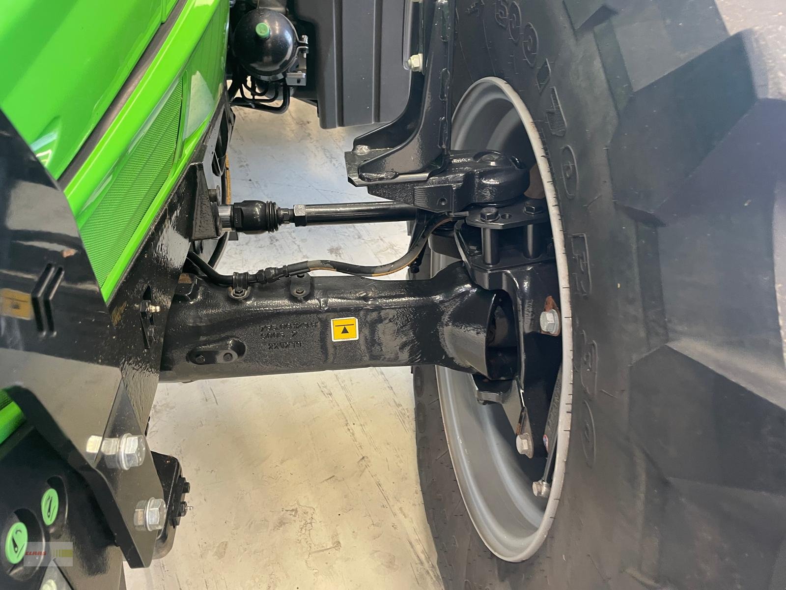 Traktor typu Deutz-Fahr Agrotron 7250 TTV Warrior PREISREDUZIERT, Gebrauchtmaschine v Langenau (Obrázek 26)