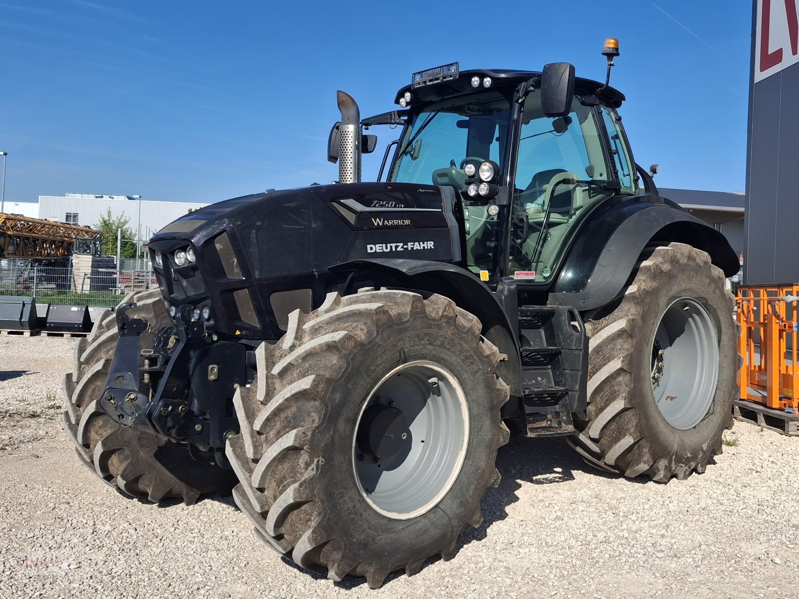 Traktor Türe ait Deutz-Fahr Agrotron 7250 TTV Warrior, Gebrauchtmaschine içinde Weißenburg (resim 3)