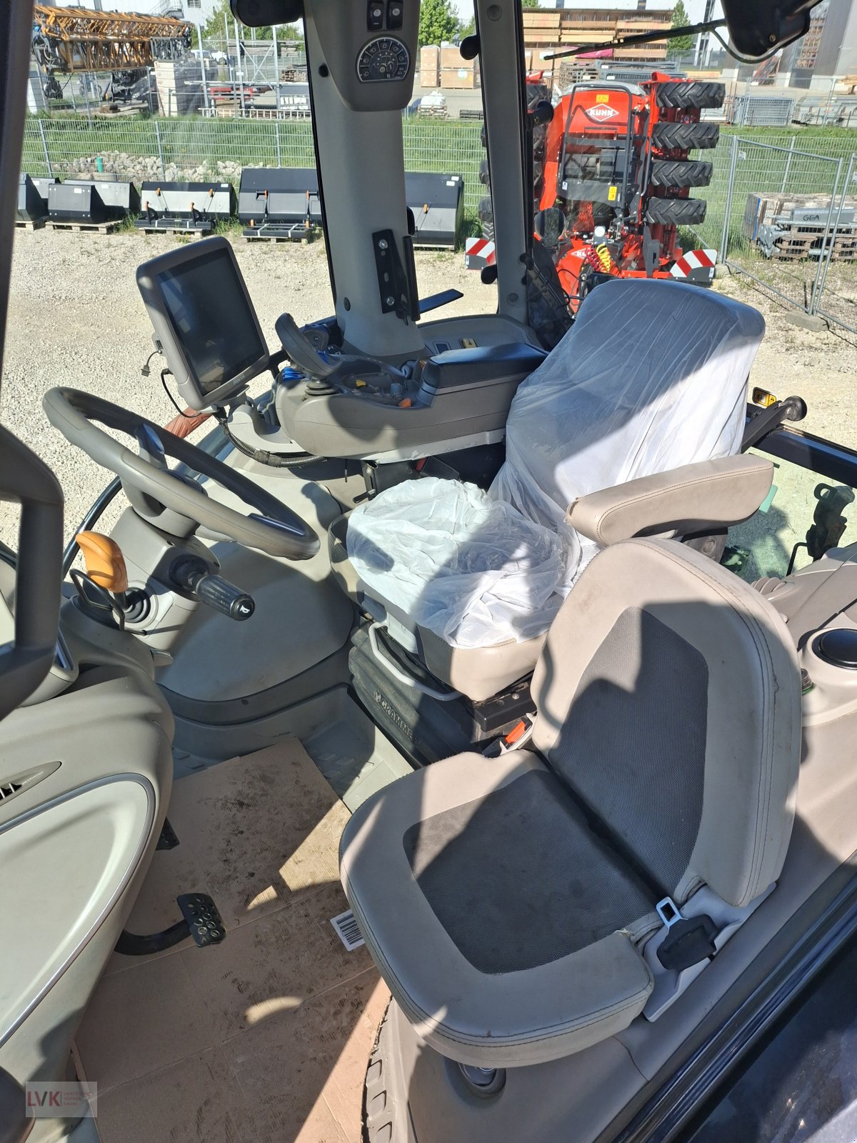 Traktor Türe ait Deutz-Fahr Agrotron 7250 TTV Warrior, Gebrauchtmaschine içinde Weißenburg (resim 13)