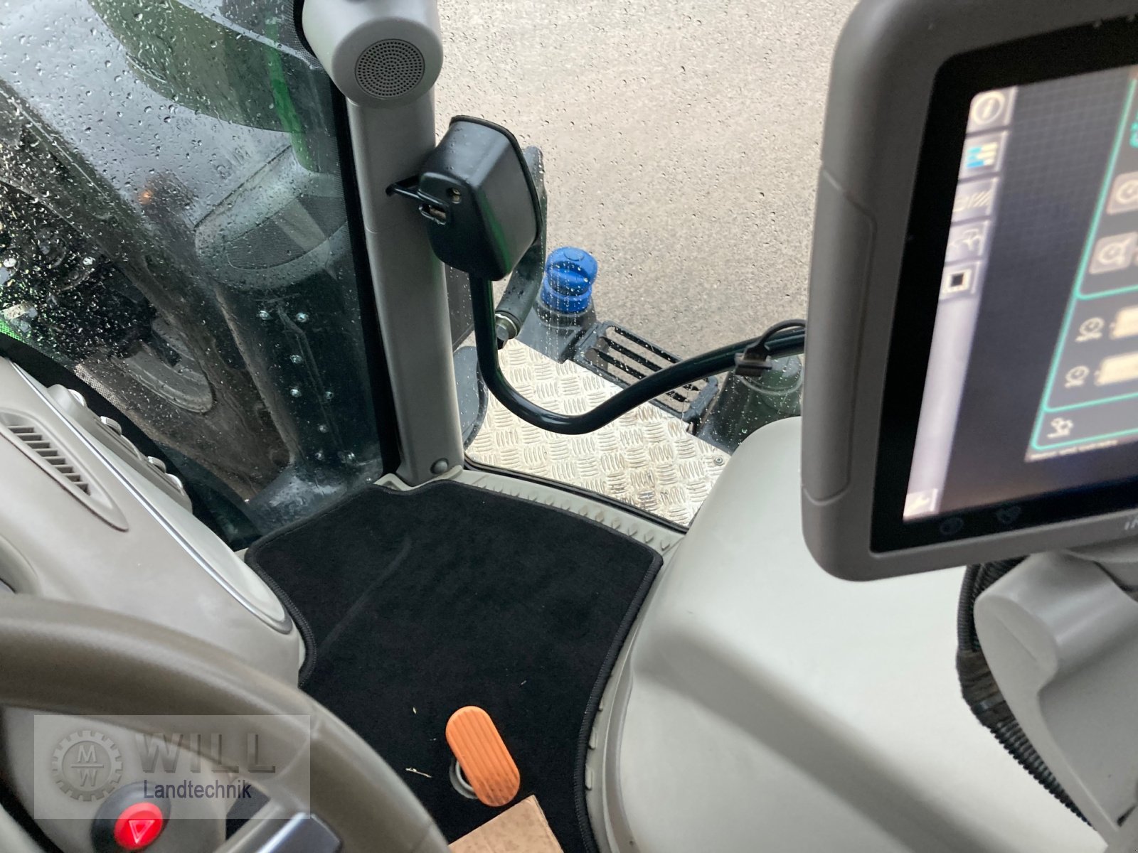 Traktor типа Deutz-Fahr Agrotron 7250 TTV Warrior, Gebrauchtmaschine в Rudendorf (Фотография 10)