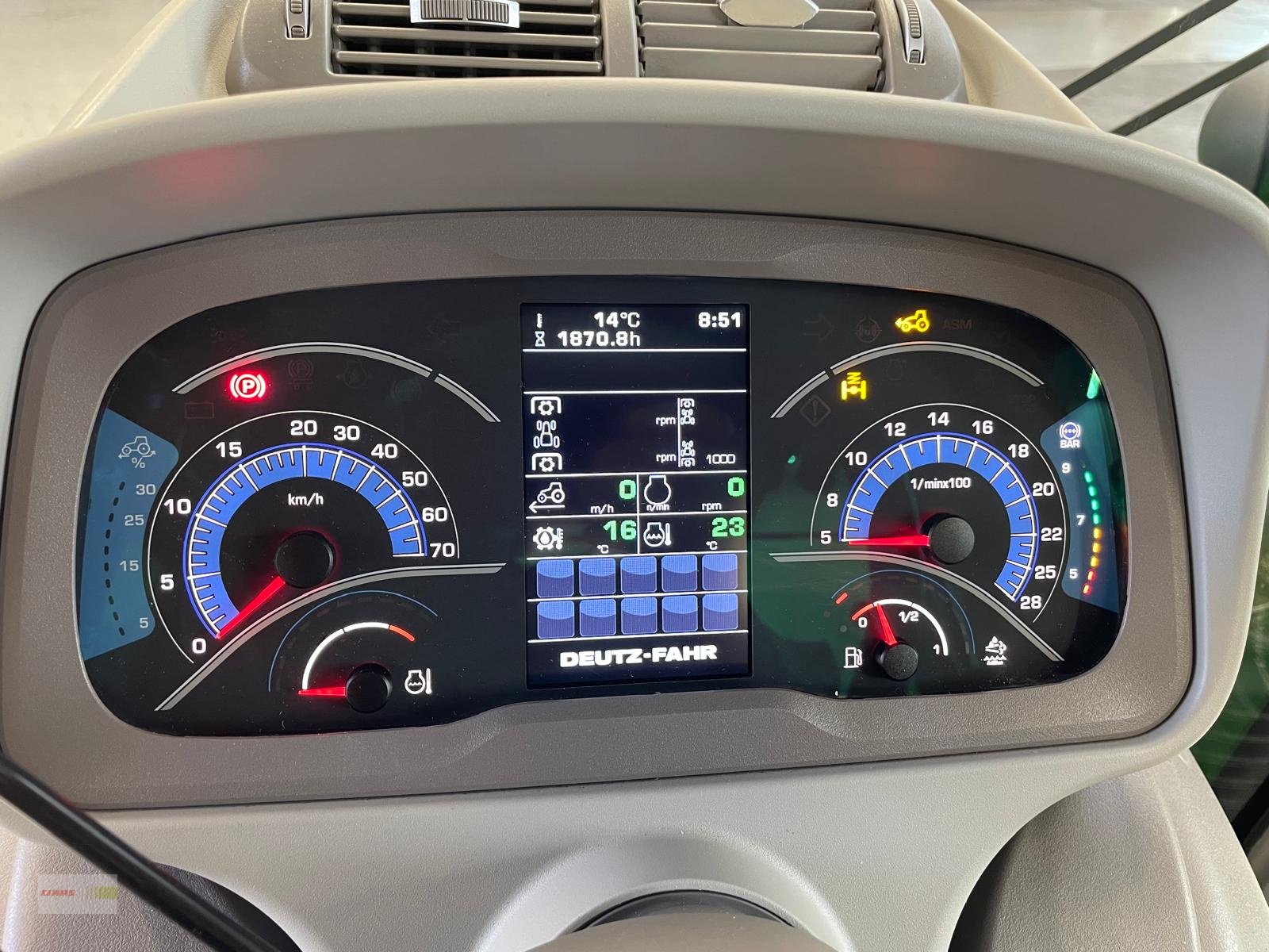 Traktor des Typs Deutz-Fahr Agrotron 7250 TTV Warrior, Gebrauchtmaschine in Langenau (Bild 8)