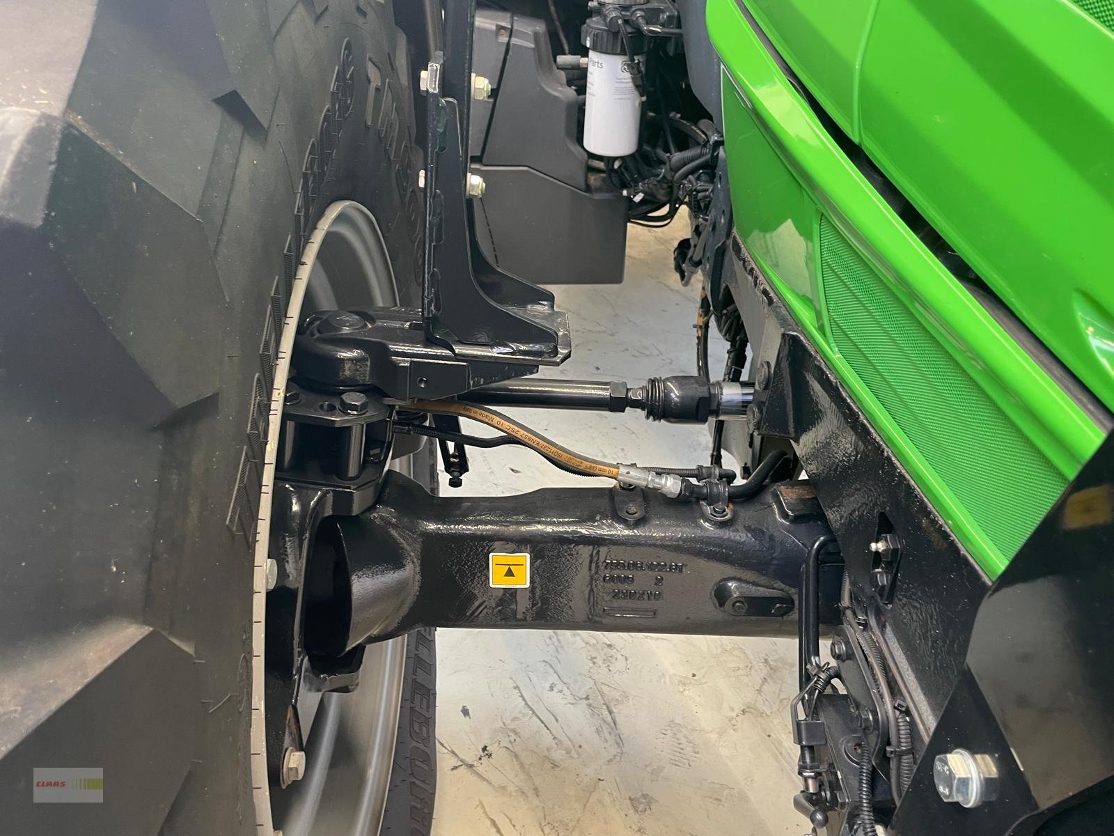 Traktor des Typs Deutz-Fahr Agrotron 7250 TTV Warrior, Gebrauchtmaschine in Langenau (Bild 24)