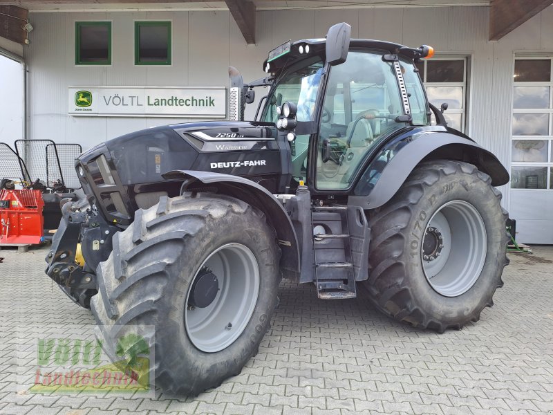 Traktor des Typs Deutz-Fahr Agrotron 7250 TTV Warrior, Gebrauchtmaschine in Hutthurm bei Passau (Bild 1)