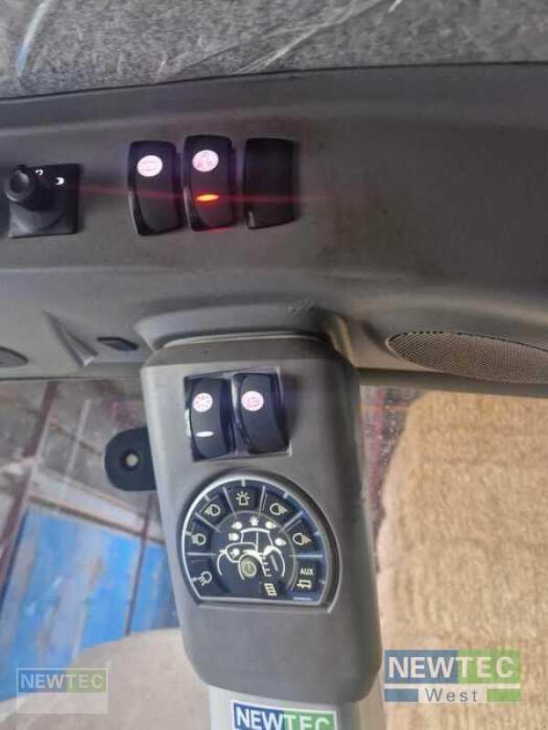 Traktor of the type Deutz-Fahr AGROTRON 7250 TTV, Gebrauchtmaschine in Heinbockel-Hagenah (Picture 4)