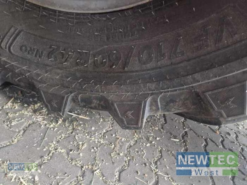 Traktor of the type Deutz-Fahr AGROTRON 7250 TTV, Gebrauchtmaschine in Heinbockel-Hagenah (Picture 10)