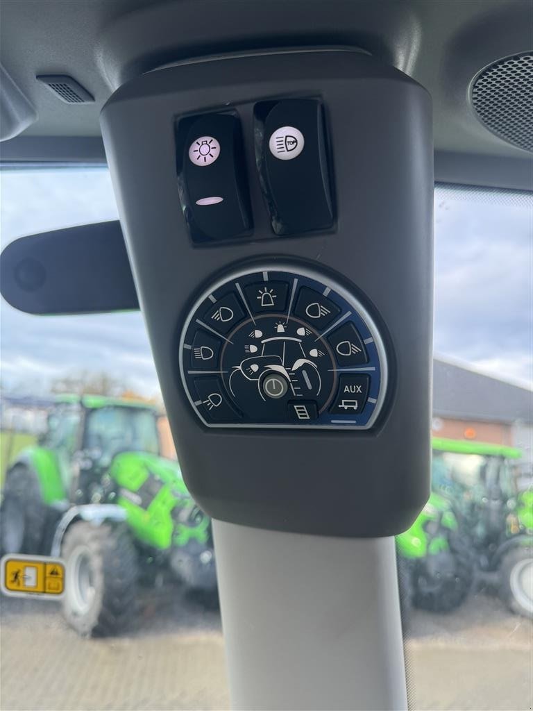Traktor типа Deutz-Fahr Agrotron 7250 ttv, Gebrauchtmaschine в Brørup (Фотография 13)