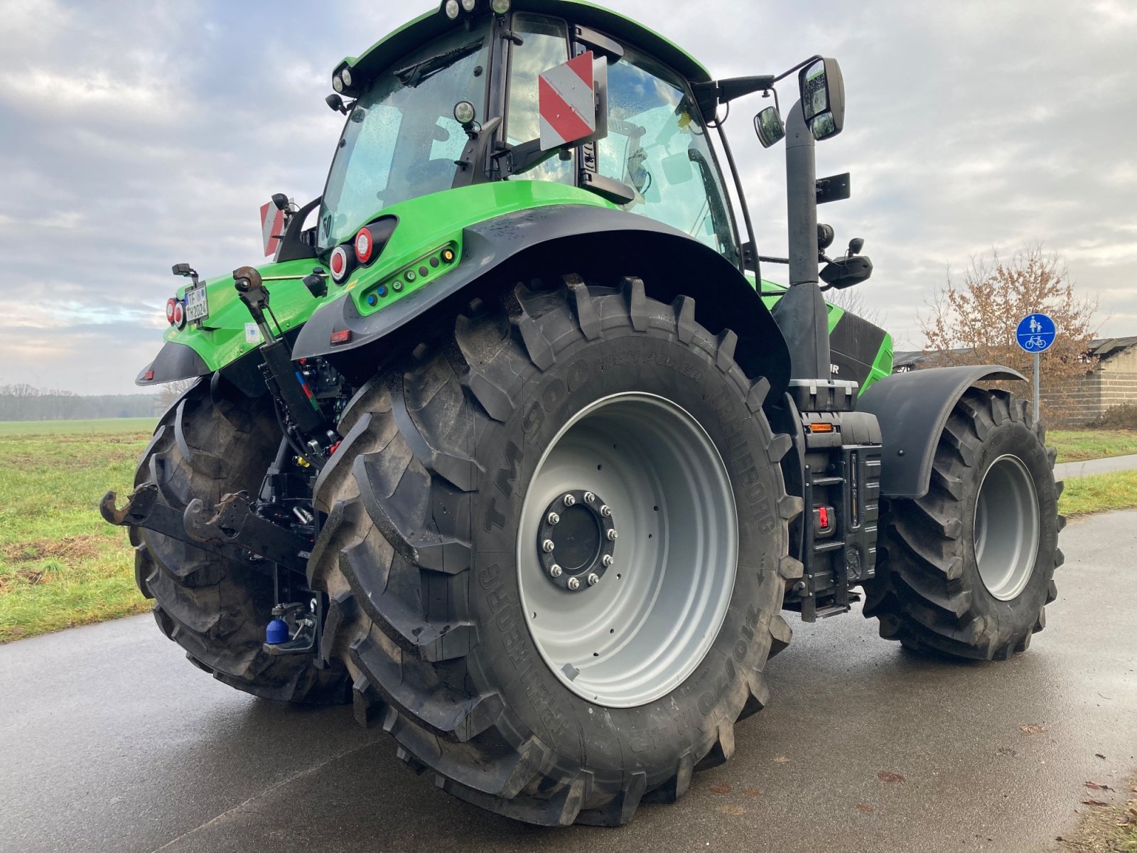 Traktor des Typs Deutz-Fahr Agrotron 7250 TTV, Gebrauchtmaschine in Jüterbog (Bild 2)