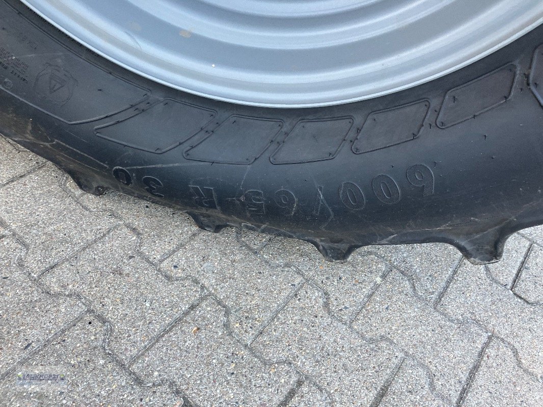 Traktor типа Deutz-Fahr AGROTRON 7250 TTV, Gebrauchtmaschine в Aurich (Фотография 11)