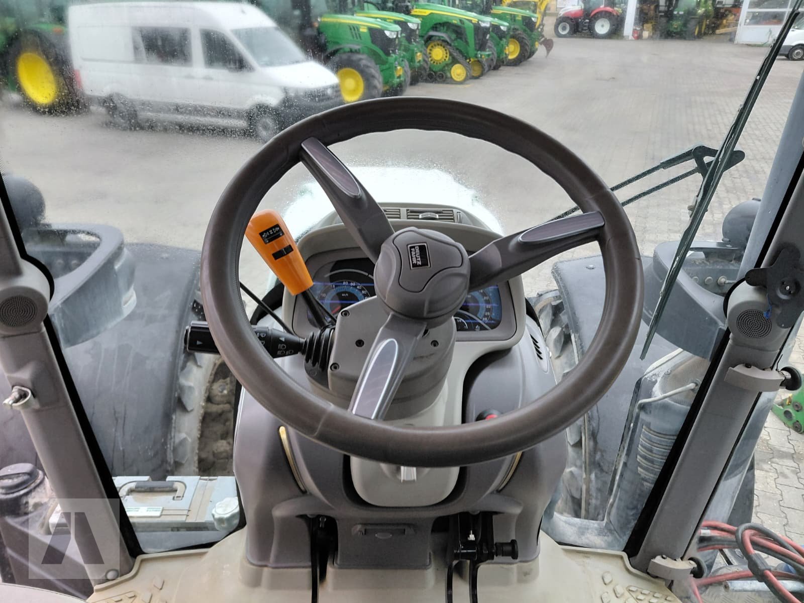 Traktor типа Deutz-Fahr Agrotron 7250 TTV, Gebrauchtmaschine в Regensburg (Фотография 17)