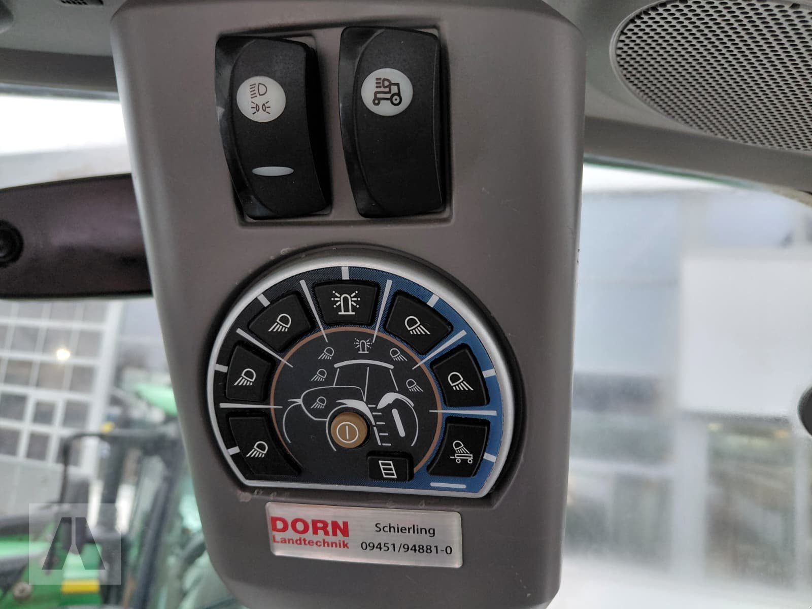 Traktor типа Deutz-Fahr Agrotron 7250 TTV, Gebrauchtmaschine в Regensburg (Фотография 20)