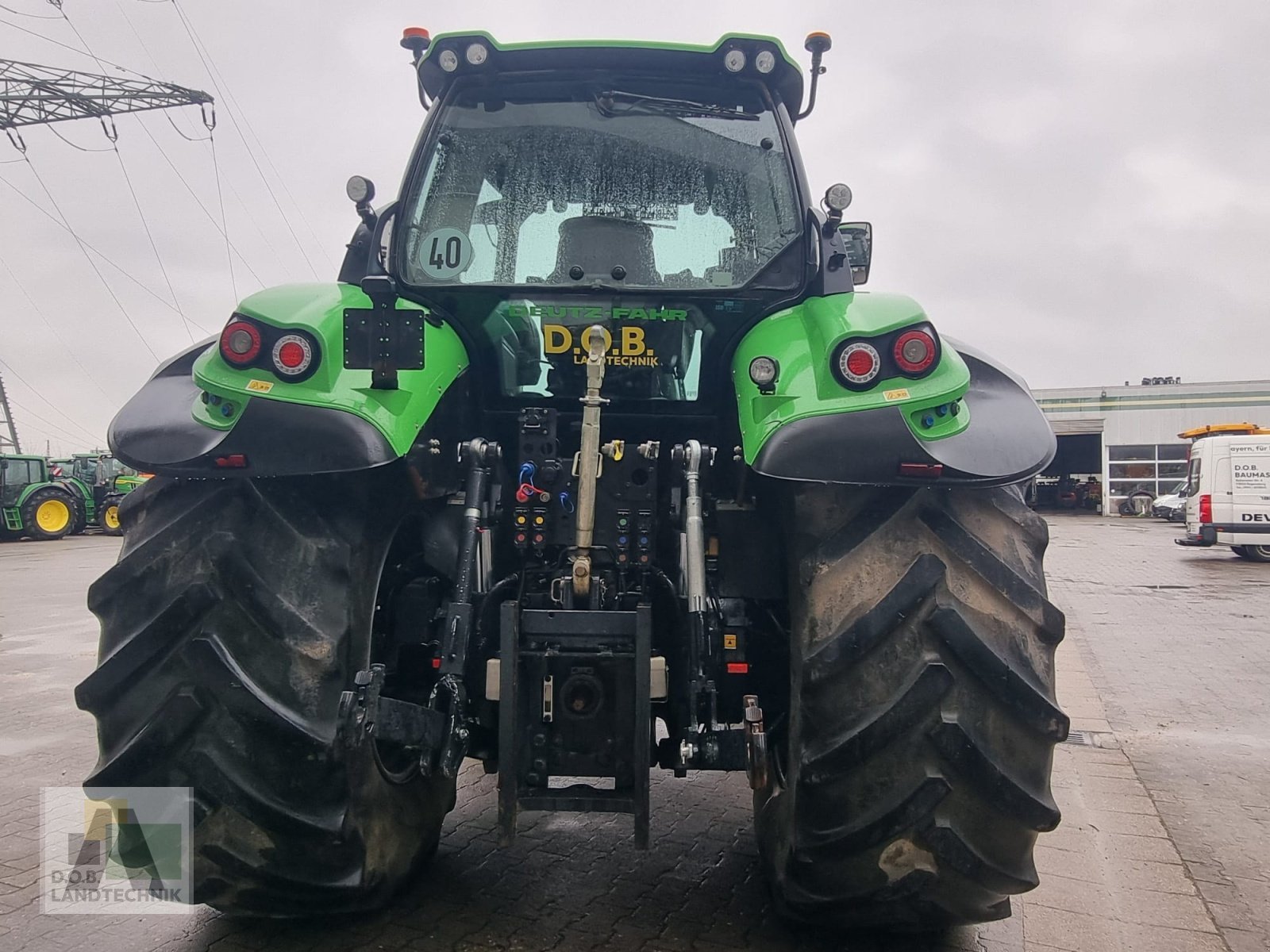 Traktor des Typs Deutz-Fahr Agrotron 7250 TTV, Gebrauchtmaschine in Regensburg (Bild 8)