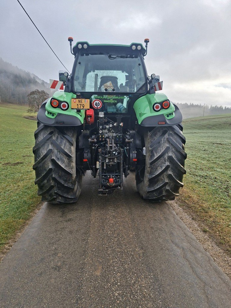 Traktor tip Deutz-Fahr Agrotron 7250 TTV, Gebrauchtmaschine in Les Ponts-de-Martel (Poză 3)