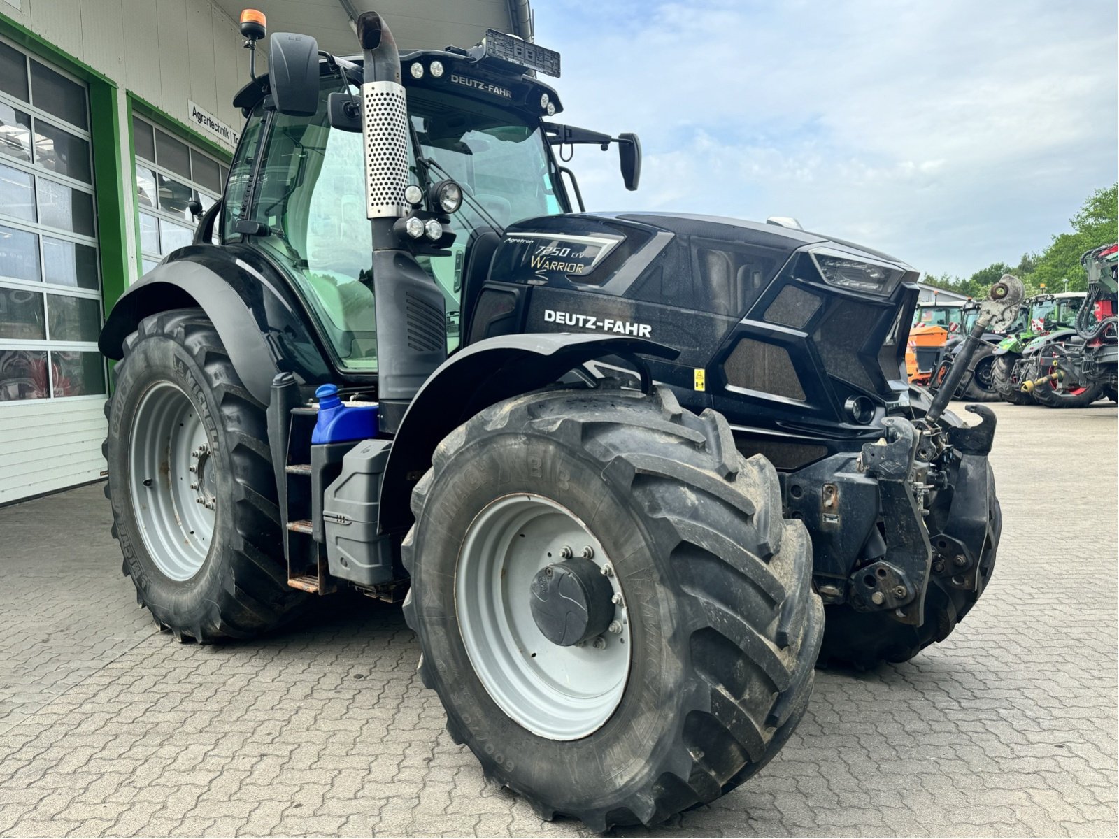Traktor des Typs Deutz-Fahr Agrotron 7250 TTV, Gebrauchtmaschine in Bad Oldesloe (Bild 7)