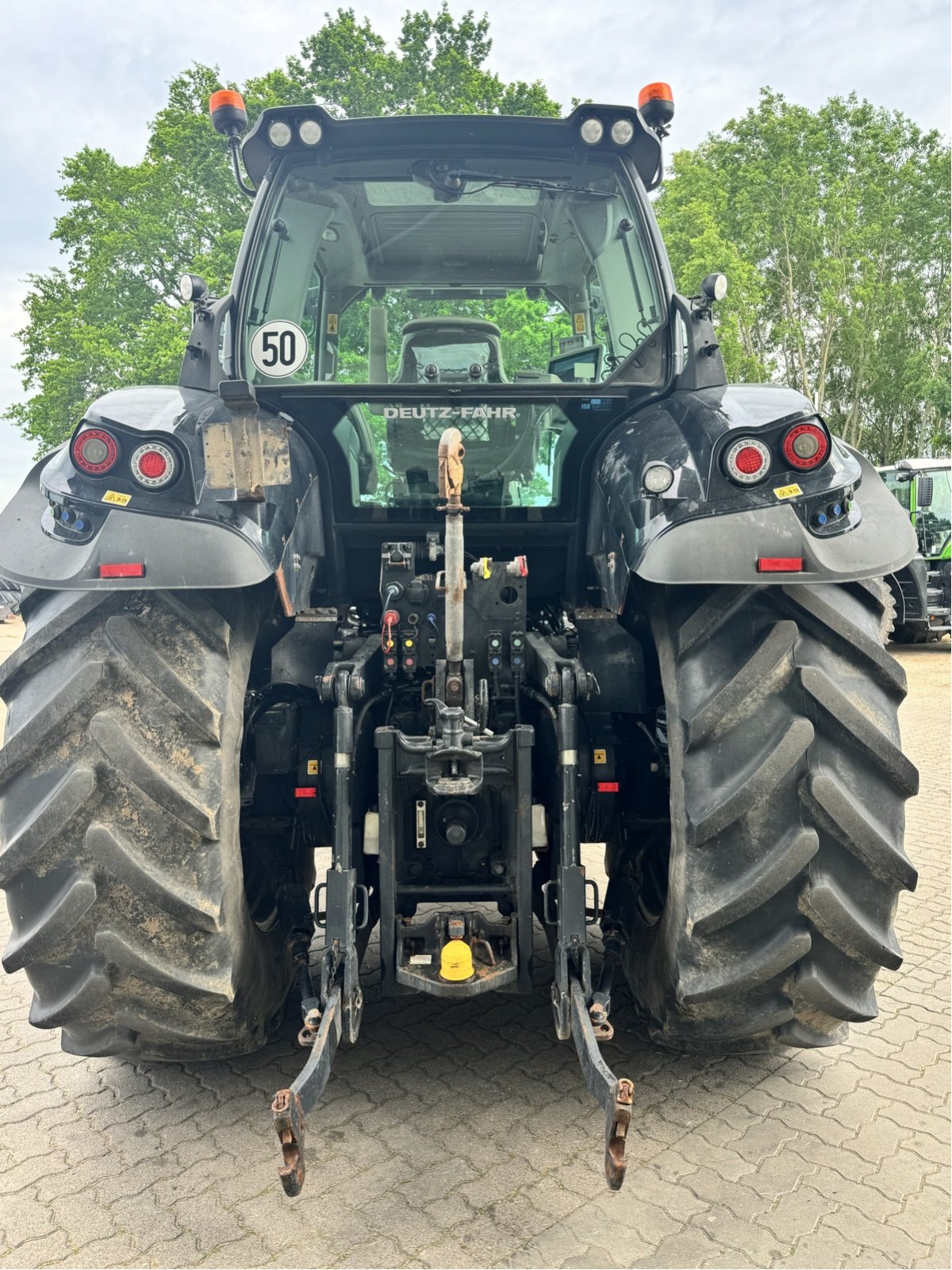 Traktor des Typs Deutz-Fahr Agrotron 7250 TTV, Gebrauchtmaschine in Bad Oldesloe (Bild 8)
