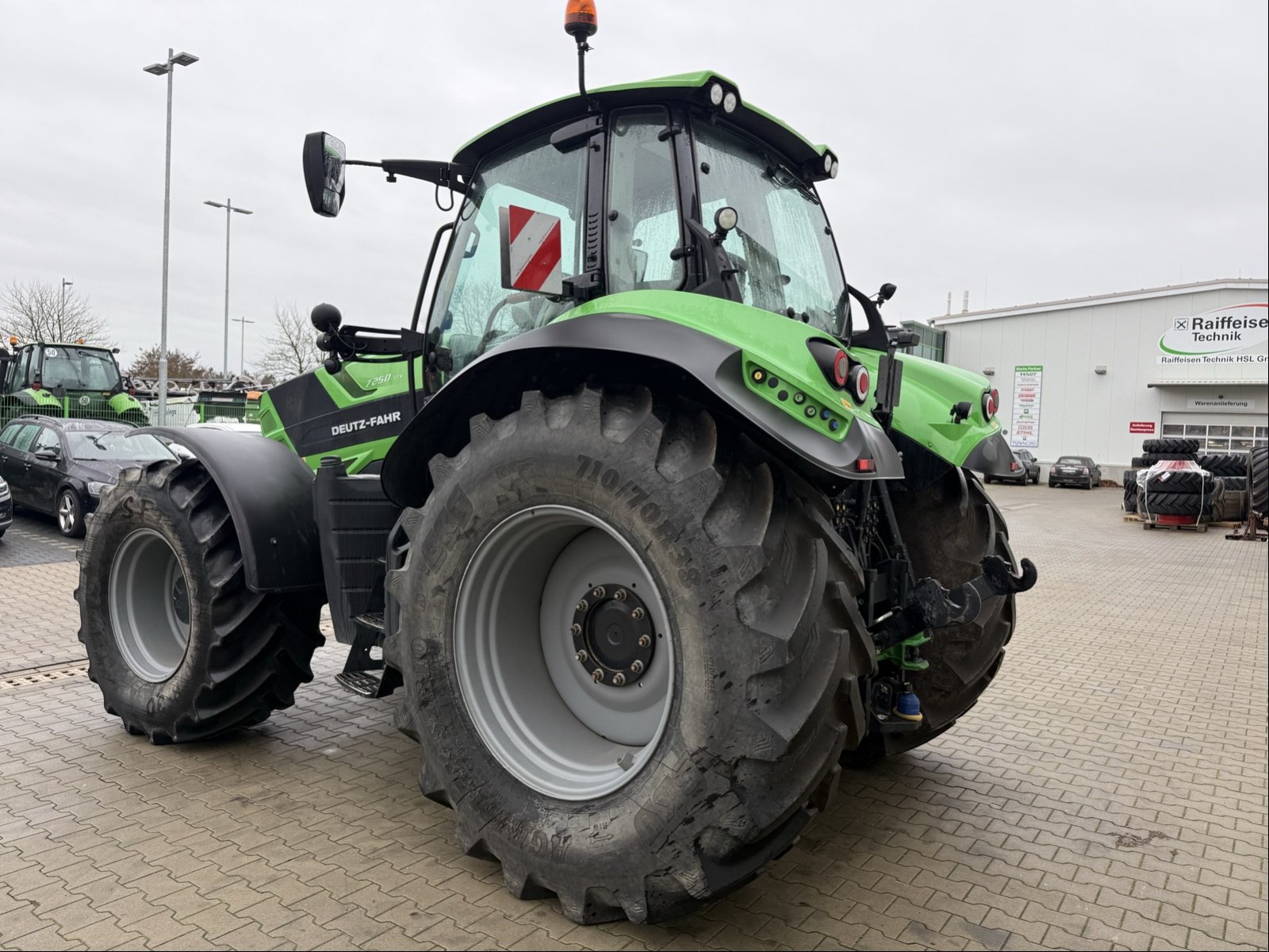 Traktor des Typs Deutz-Fahr Agrotron 7250 TTV, Gebrauchtmaschine in Bützow (Bild 4)