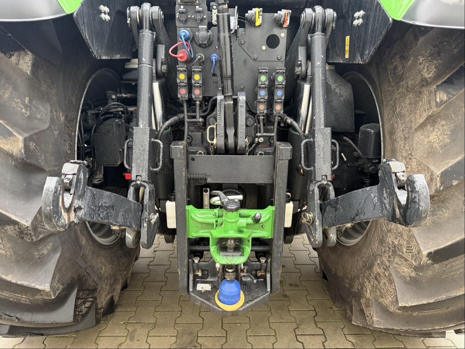 Traktor des Typs Deutz-Fahr Agrotron 7250 TTV, Gebrauchtmaschine in Bützow (Bild 9)