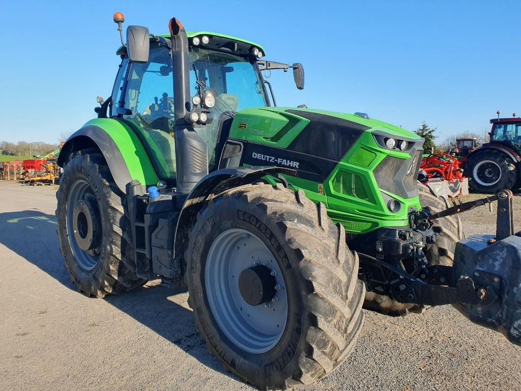 Traktor typu Deutz-Fahr AGROTRON 7250, Gebrauchtmaschine w DOMFRONT (Zdjęcie 1)