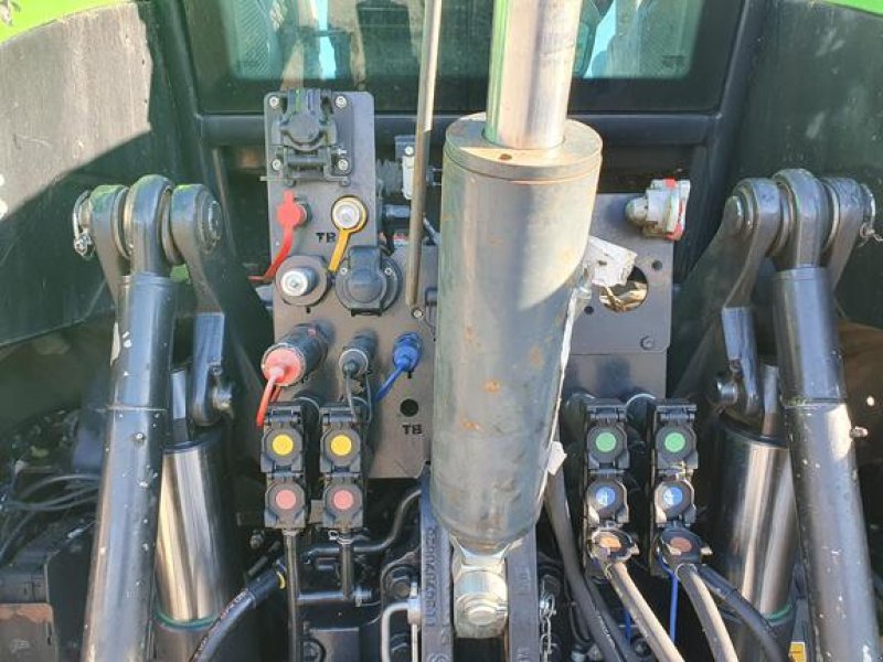 Traktor typu Deutz-Fahr AGROTRON 7250, Gebrauchtmaschine v DOMFRONT (Obrázek 4)