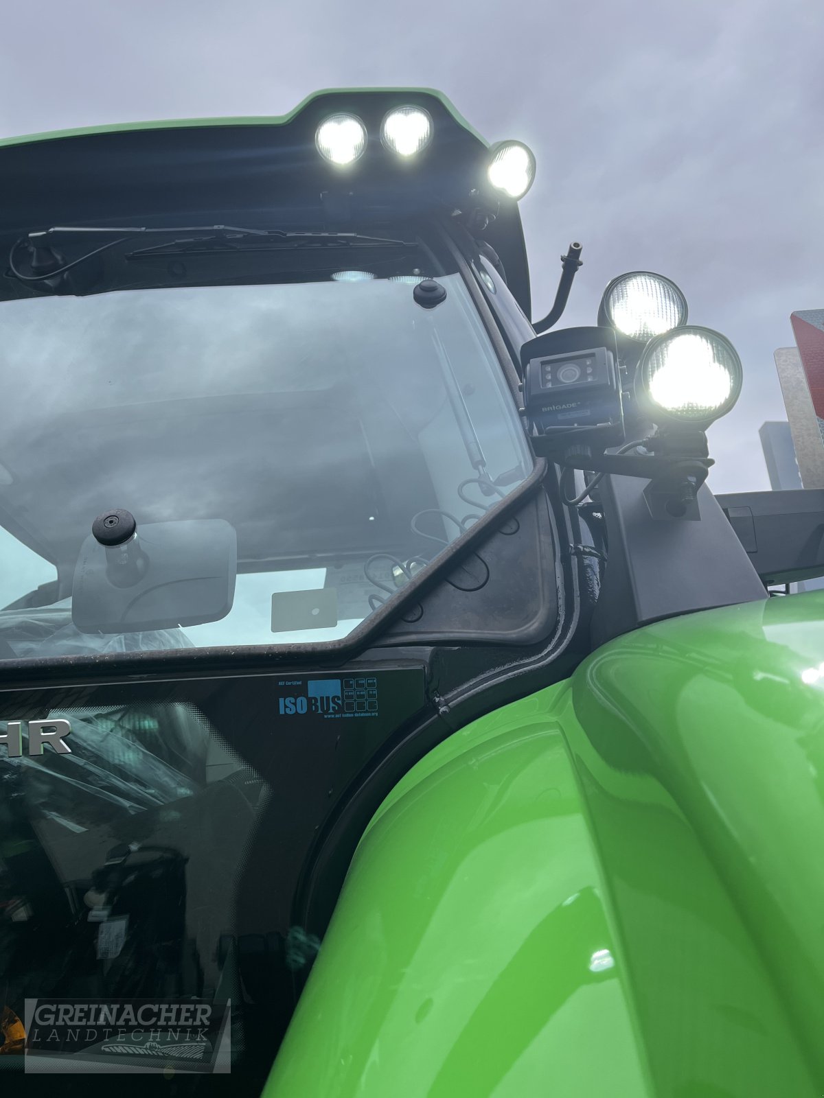 Traktor des Typs Deutz-Fahr Agrotron 8280 TTV, Neumaschine in Pfullendorf (Bild 10)