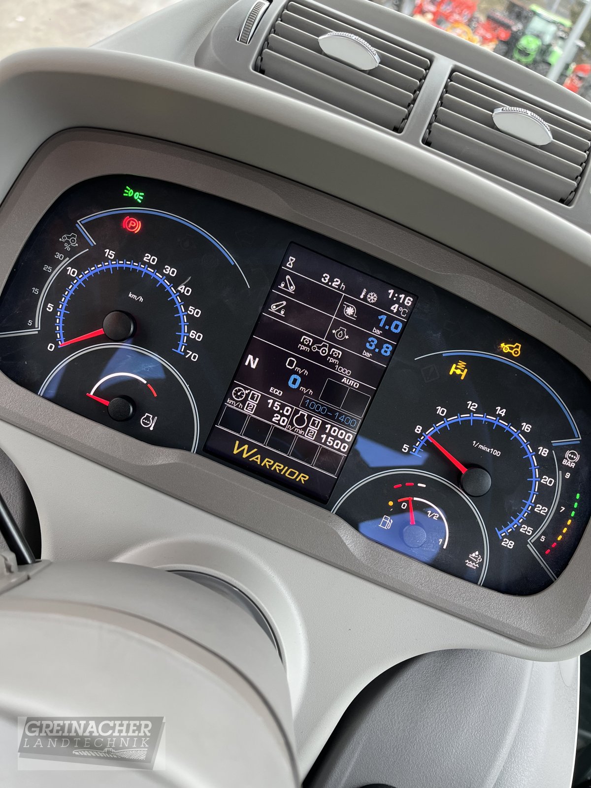 Traktor des Typs Deutz-Fahr Agrotron 8280 TTV, Neumaschine in Pfullendorf (Bild 12)