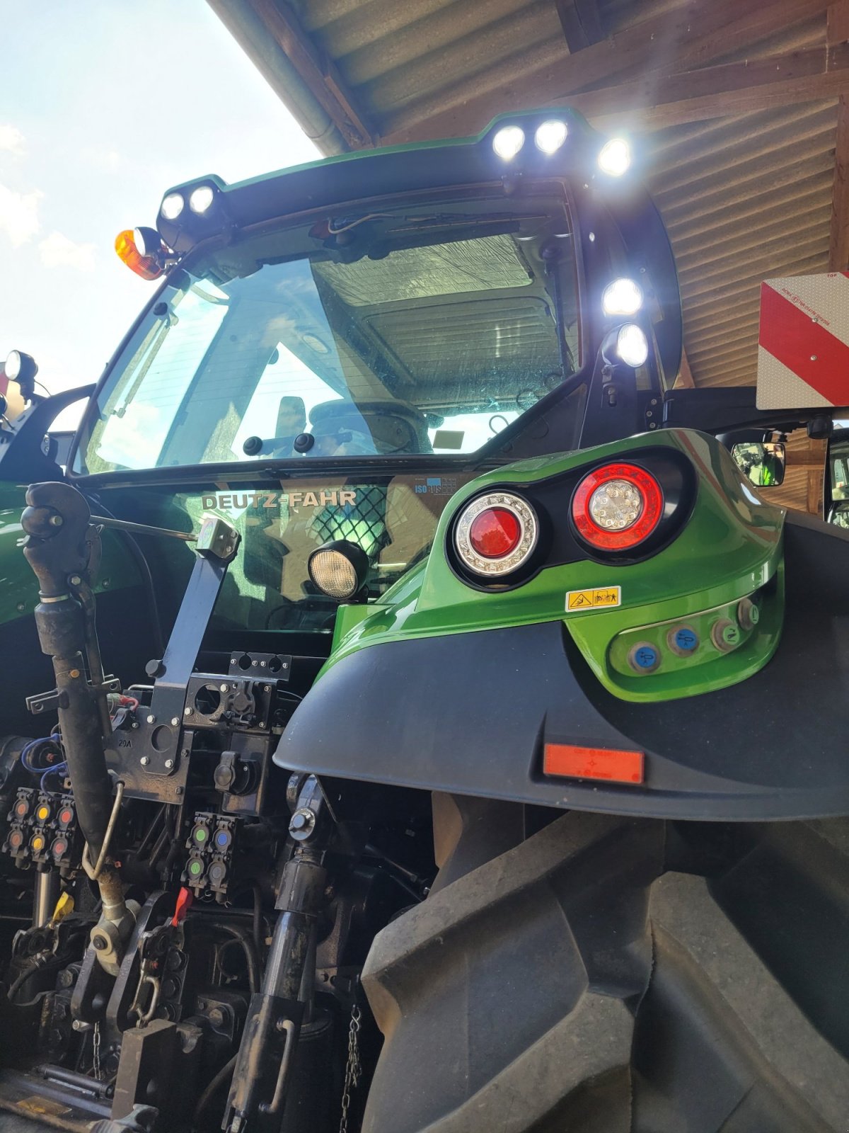 Traktor typu Deutz-Fahr Agrotron 8280 TTV, Gebrauchtmaschine v Goldburghausen (Obrázek 11)