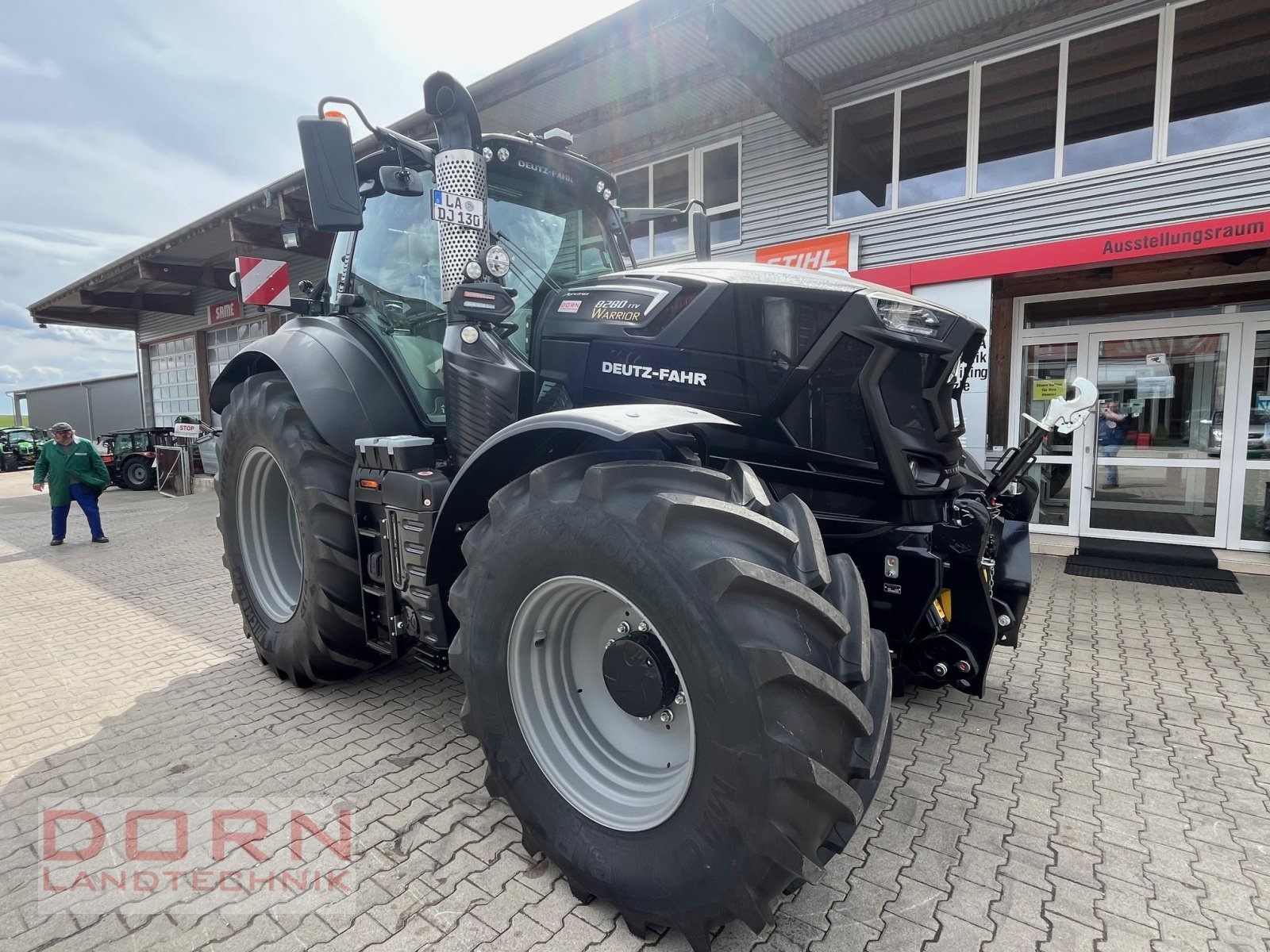 Traktor tipa Deutz-Fahr Agrotron 8280 TTV, Neumaschine u Bruckberg (Slika 2)