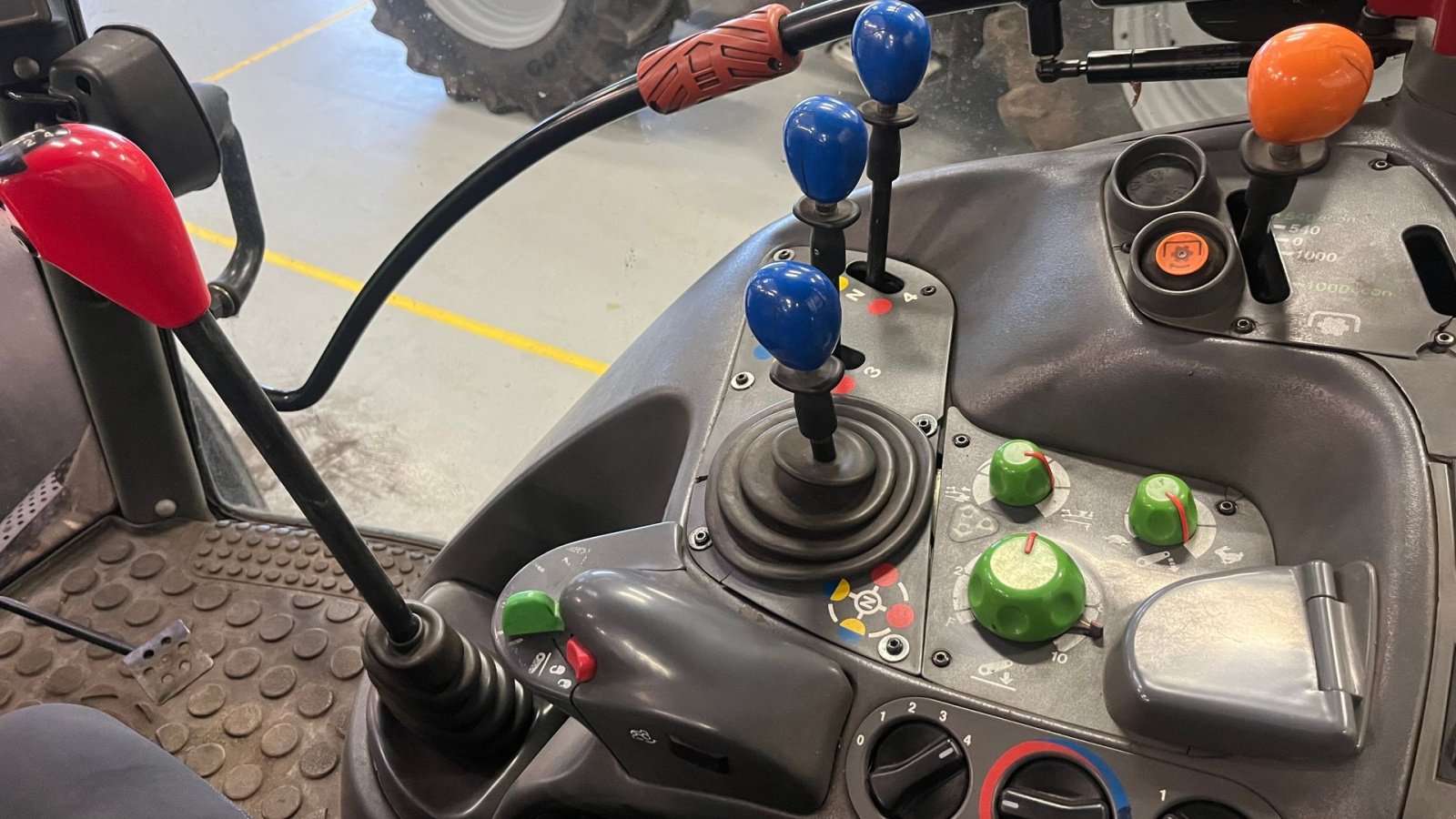 Traktor del tipo Deutz-Fahr Agrotron 85 MK.2, Gebrauchtmaschine en Brørup (Imagen 8)