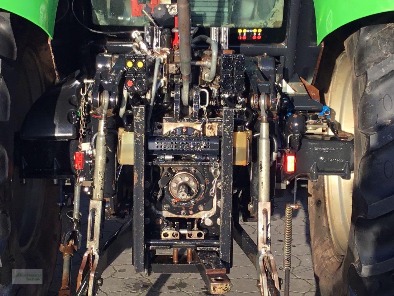 Traktor des Typs Deutz-Fahr Agrotron 90 MK 3 A, Gebrauchtmaschine in Nordstemmen (Bild 5)