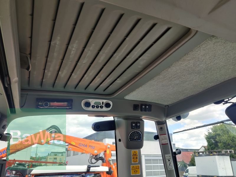 Traktor typu Deutz-Fahr AGROTRON 9340 TTV, Gebrauchtmaschine v Obertraubling (Obrázok 18)