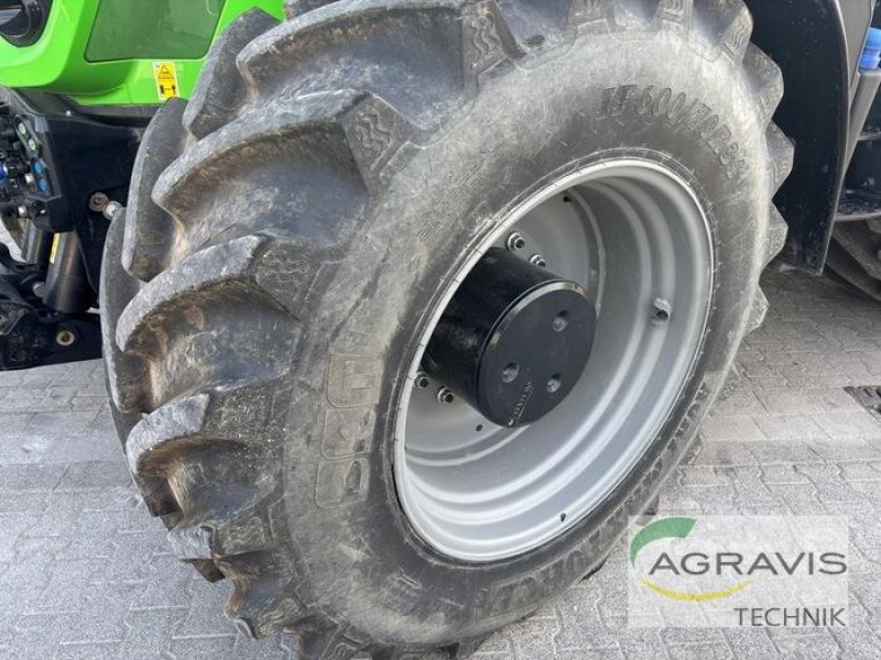 Traktor типа Deutz-Fahr AGROTRON 9340 TTV, Gebrauchtmaschine в Salzkotten (Фотография 19)
