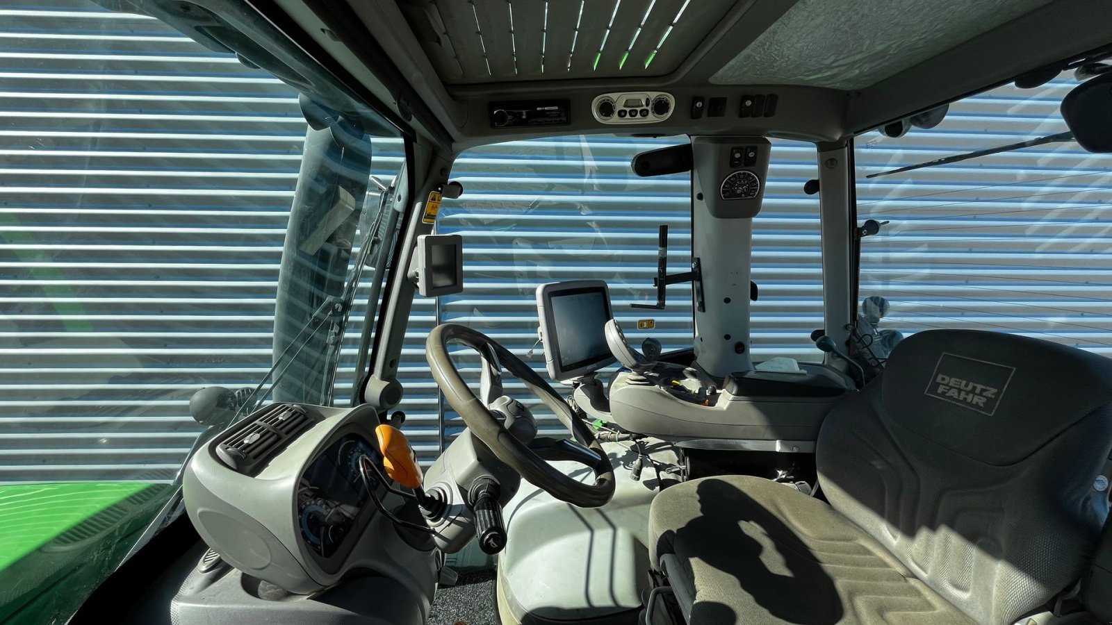 Traktor of the type Deutz-Fahr Agrotron 9340, Gebrauchtmaschine in Horsens (Picture 14)