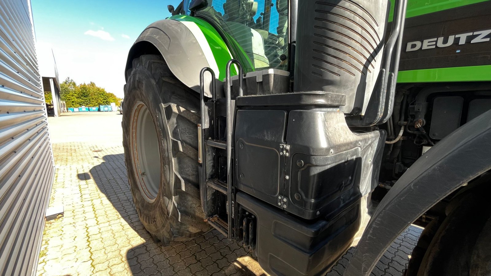 Traktor of the type Deutz-Fahr Agrotron 9340, Gebrauchtmaschine in Horsens (Picture 9)