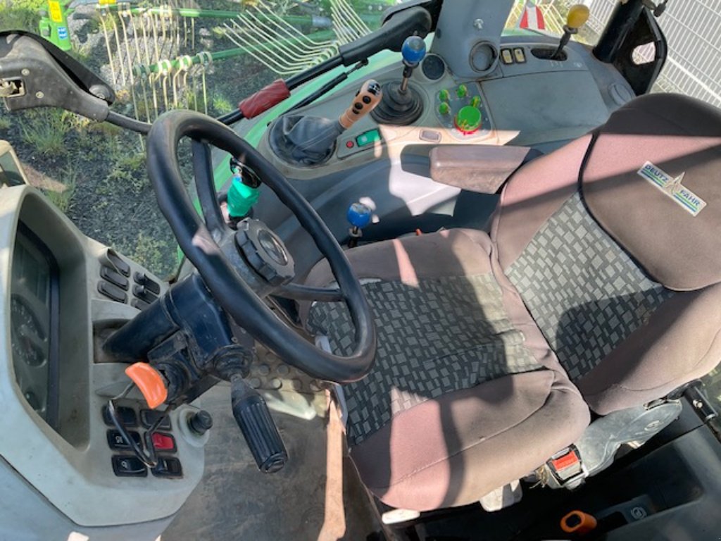 Traktor typu Deutz-Fahr AGROTRON K 100, Gebrauchtmaschine w VERNOUX EN VIVARAIS (Zdjęcie 5)