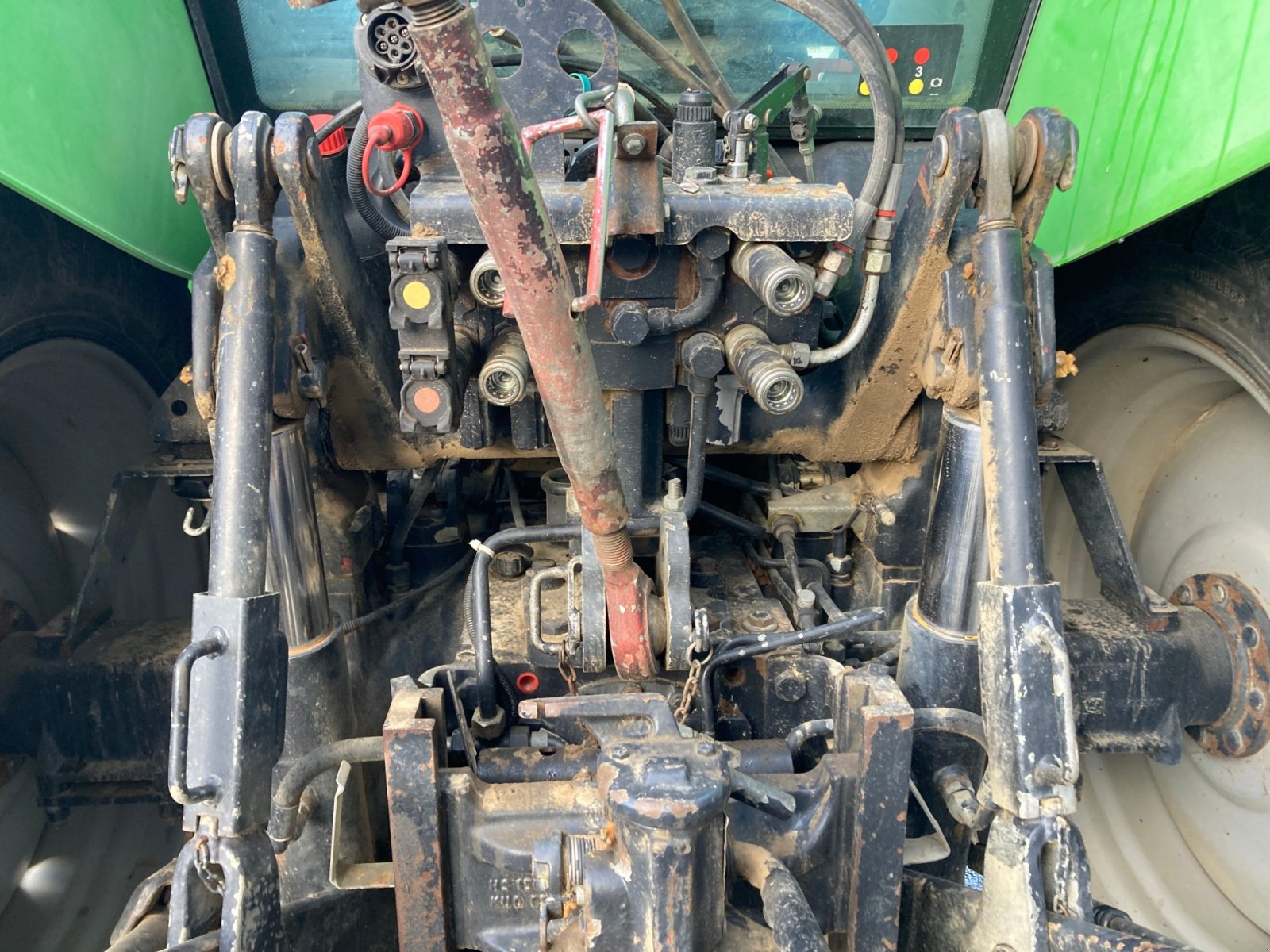 Traktor от тип Deutz-Fahr Agrotron K 100, Gebrauchtmaschine в Wülfershausen an der Saale (Снимка 11)