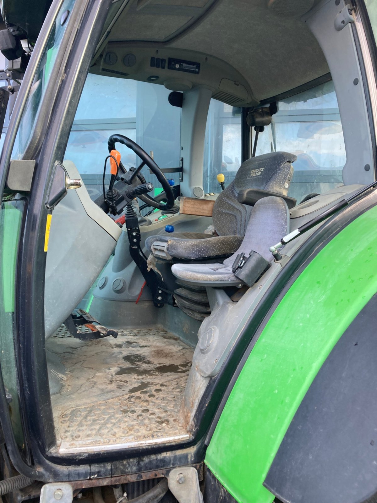 Traktor от тип Deutz-Fahr Agrotron K 100, Gebrauchtmaschine в Wülfershausen an der Saale (Снимка 17)