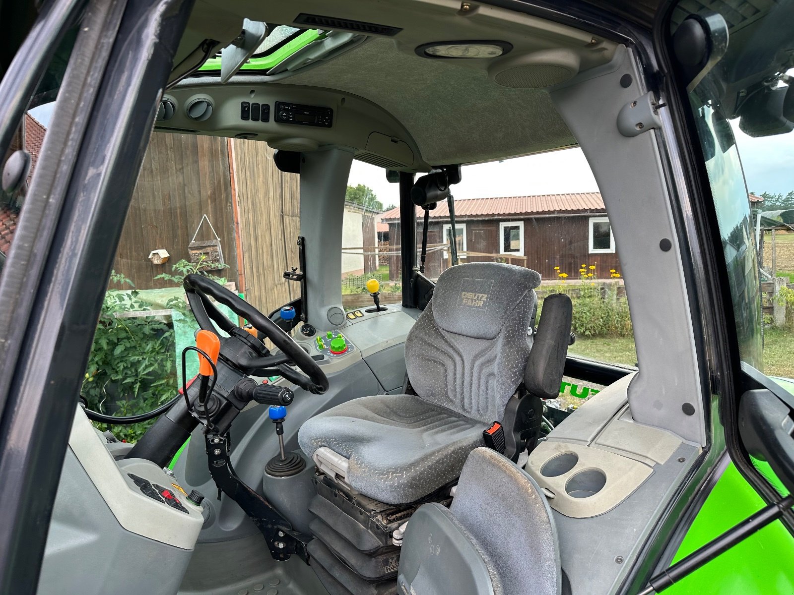 Traktor от тип Deutz-Fahr Agrotron K 120, Gebrauchtmaschine в Schnaittenbach (Снимка 3)