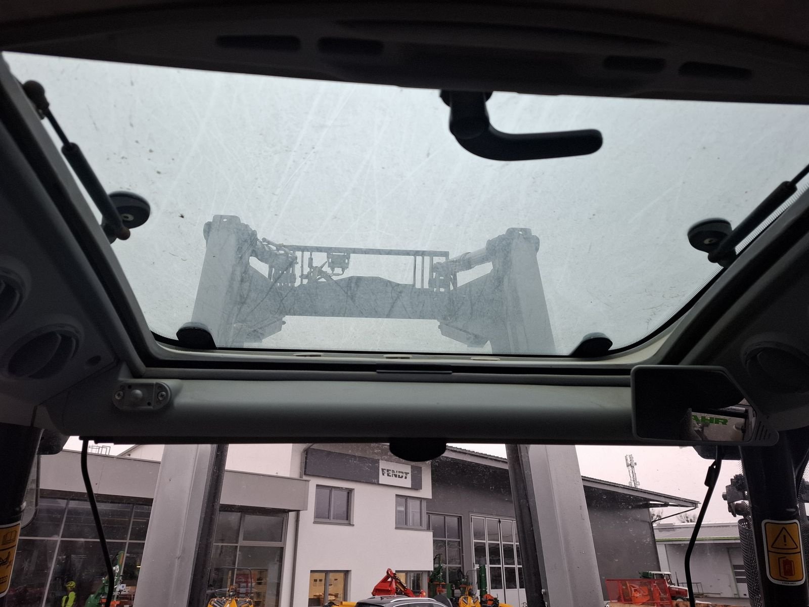 Traktor типа Deutz-Fahr Agrotron K 410 Premium Plus, Gebrauchtmaschine в Saxen (Фотография 20)