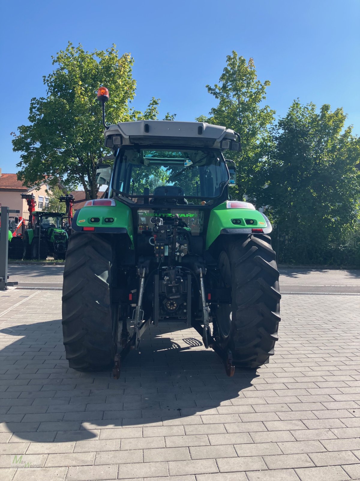 Traktor van het type Deutz-Fahr Agrotron K 410, Gebrauchtmaschine in Markt Schwaben (Foto 3)