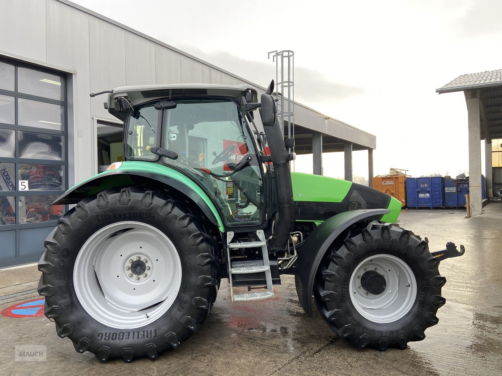 Traktor типа Deutz-Fahr Agrotron K 430 Premium, Gebrauchtmaschine в Burgkirchen (Фотография 4)