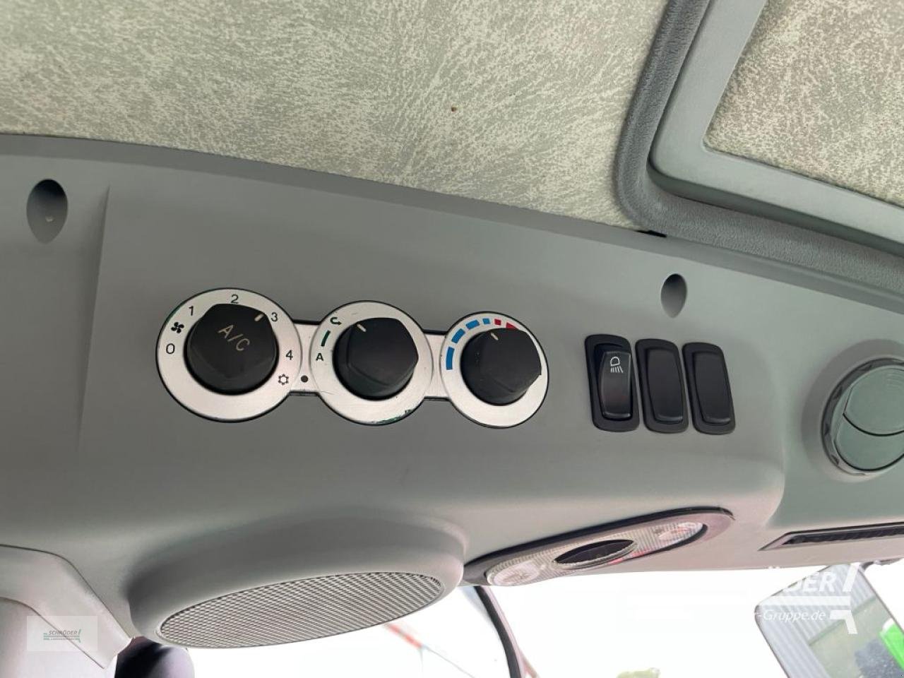 Traktor typu Deutz-Fahr AGROTRON K 430, Gebrauchtmaschine v Wildeshausen (Obrázek 15)