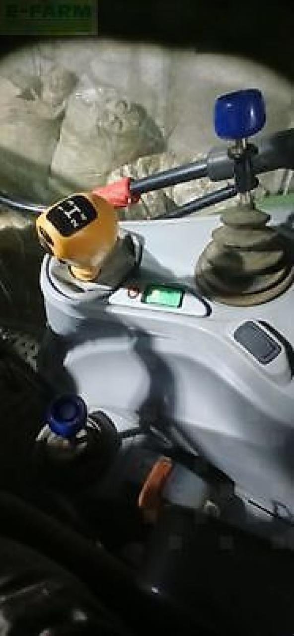 Traktor tip Deutz-Fahr agrotron k420, Gebrauchtmaschine in MONFERRAN (Poză 14)