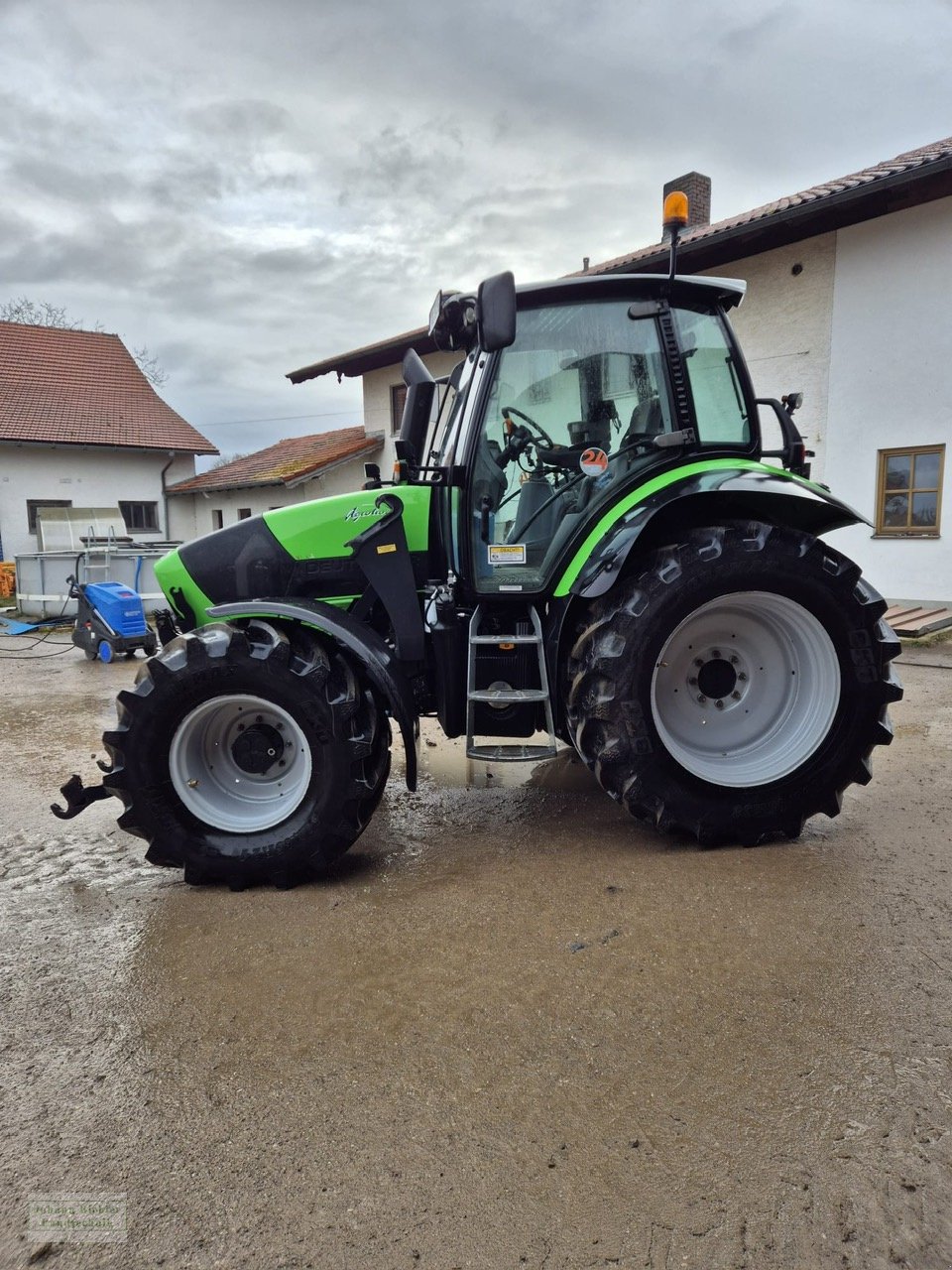 Traktor des Typs Deutz-Fahr Agrotron M 410, Gebrauchtmaschine in Unterneukirchen (Bild 9)