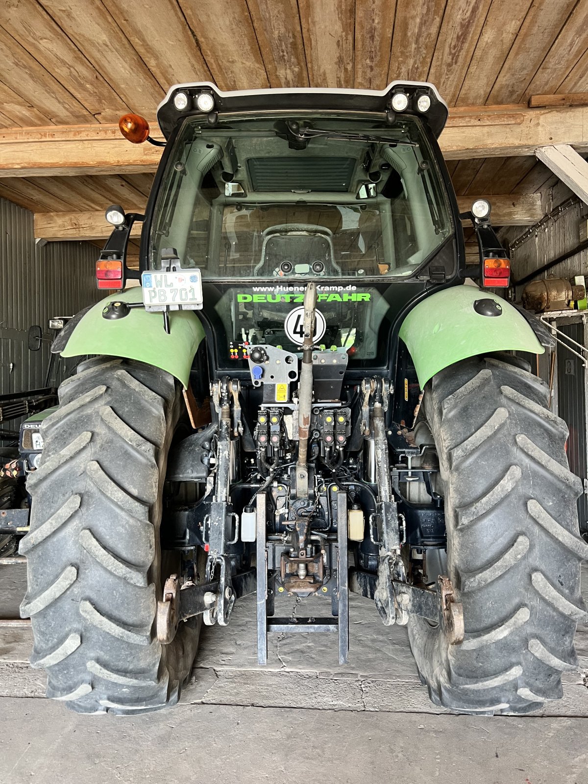 Traktor typu Deutz-Fahr Agrotron M 410, Gebrauchtmaschine v Winsen (Obrázek 3)