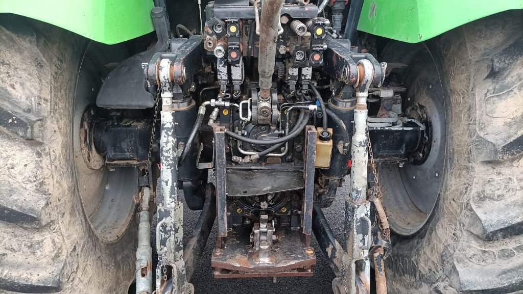 Traktor des Typs Deutz-Fahr AGROTRON M 620 PL, Gebrauchtmaschine in SAINT-HILAIRE-EN-PUISEAUX (Bild 11)