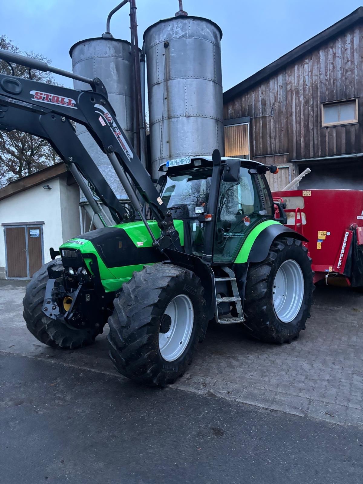 Traktor of the type Deutz-Fahr Agrotron M 620 Profiline, Gebrauchtmaschine in Tröstau (Picture 1)