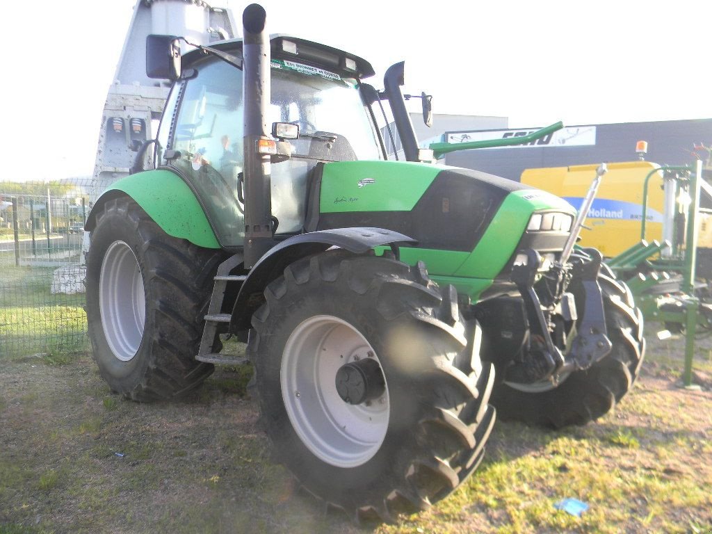 Traktor des Typs Deutz-Fahr AGROTRON M 620, Gebrauchtmaschine in ENNEZAT (Bild 1)