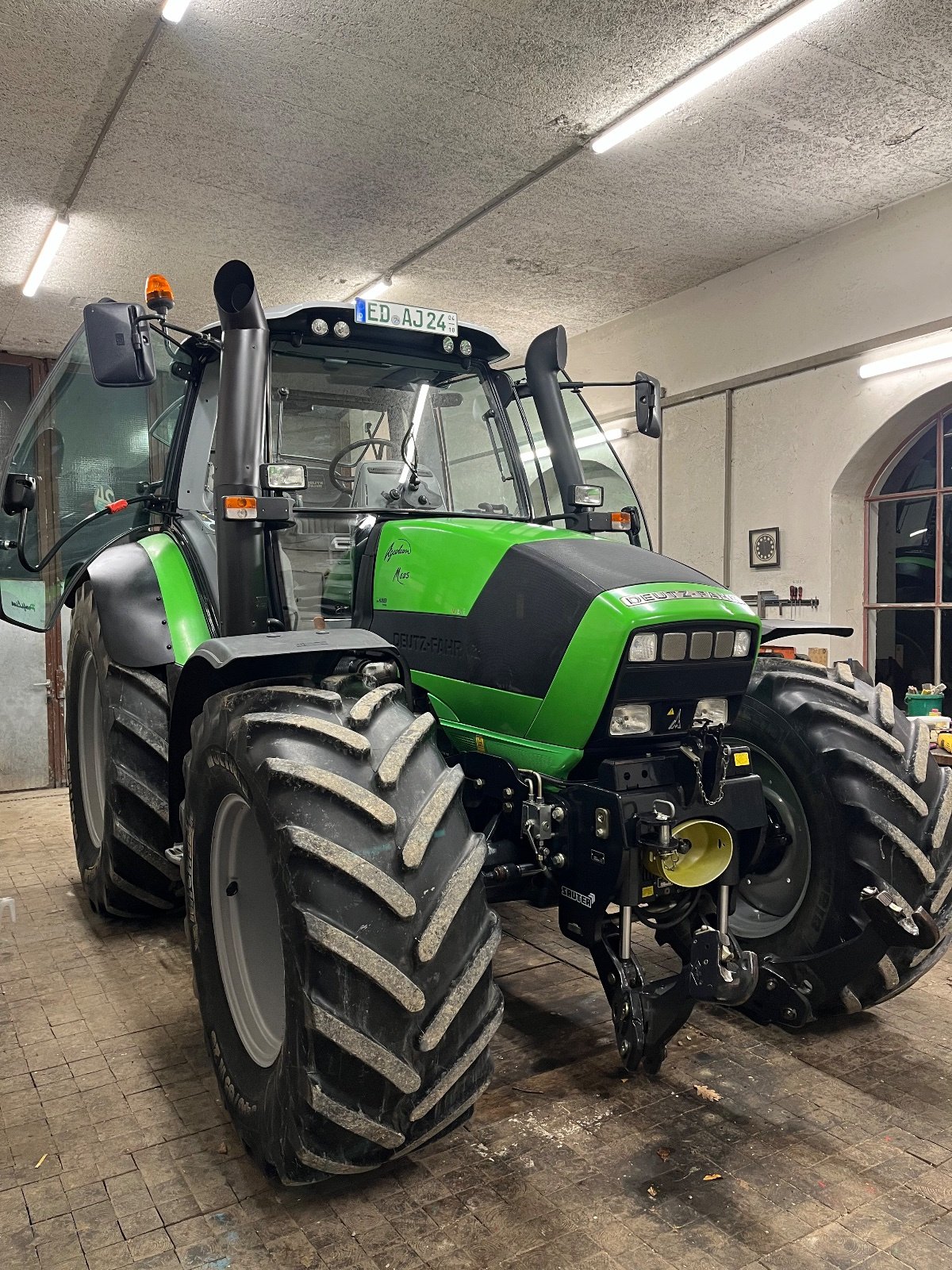 Traktor of the type Deutz-Fahr Agrotron M 625 Profiline, Gebrauchtmaschine in Erding (Picture 1)