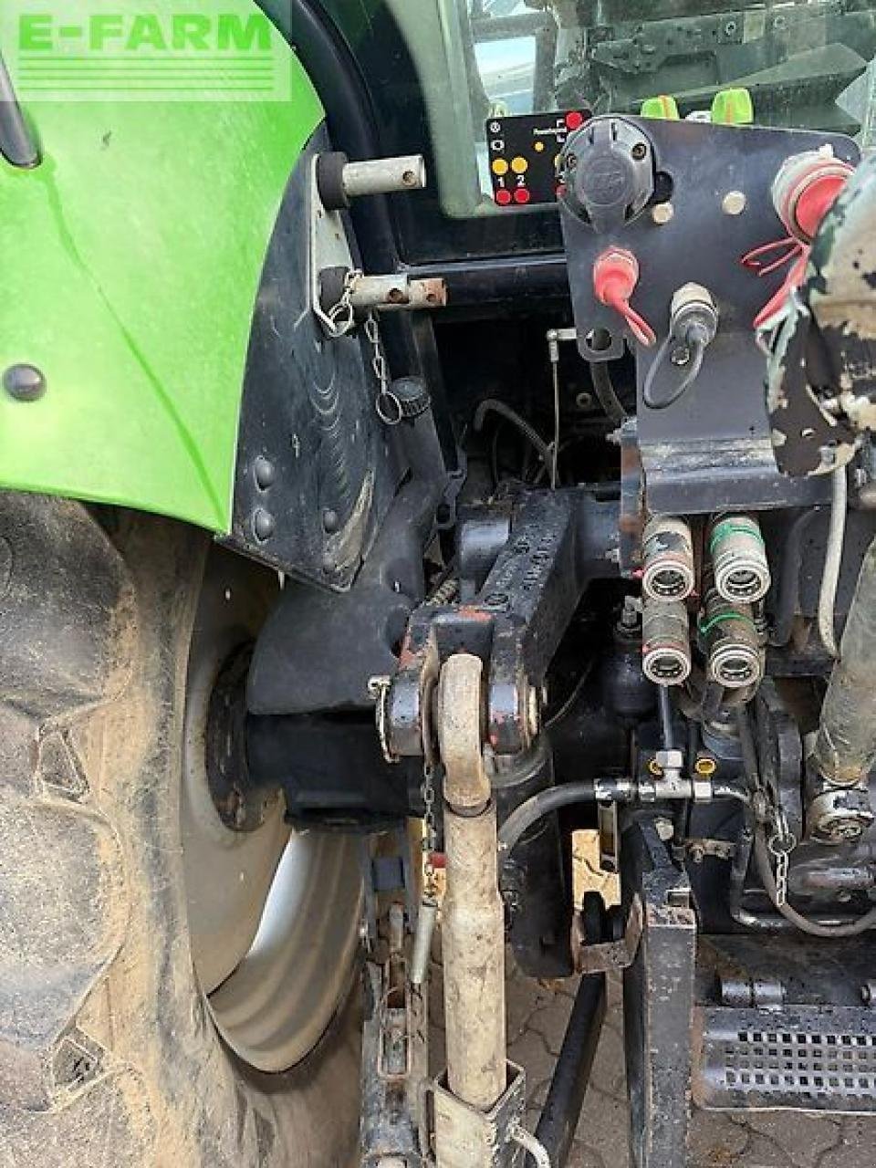 Traktor des Typs Deutz-Fahr agrotron m600 motor neu !, Gebrauchtmaschine in HAMERSEN (Bild 12)