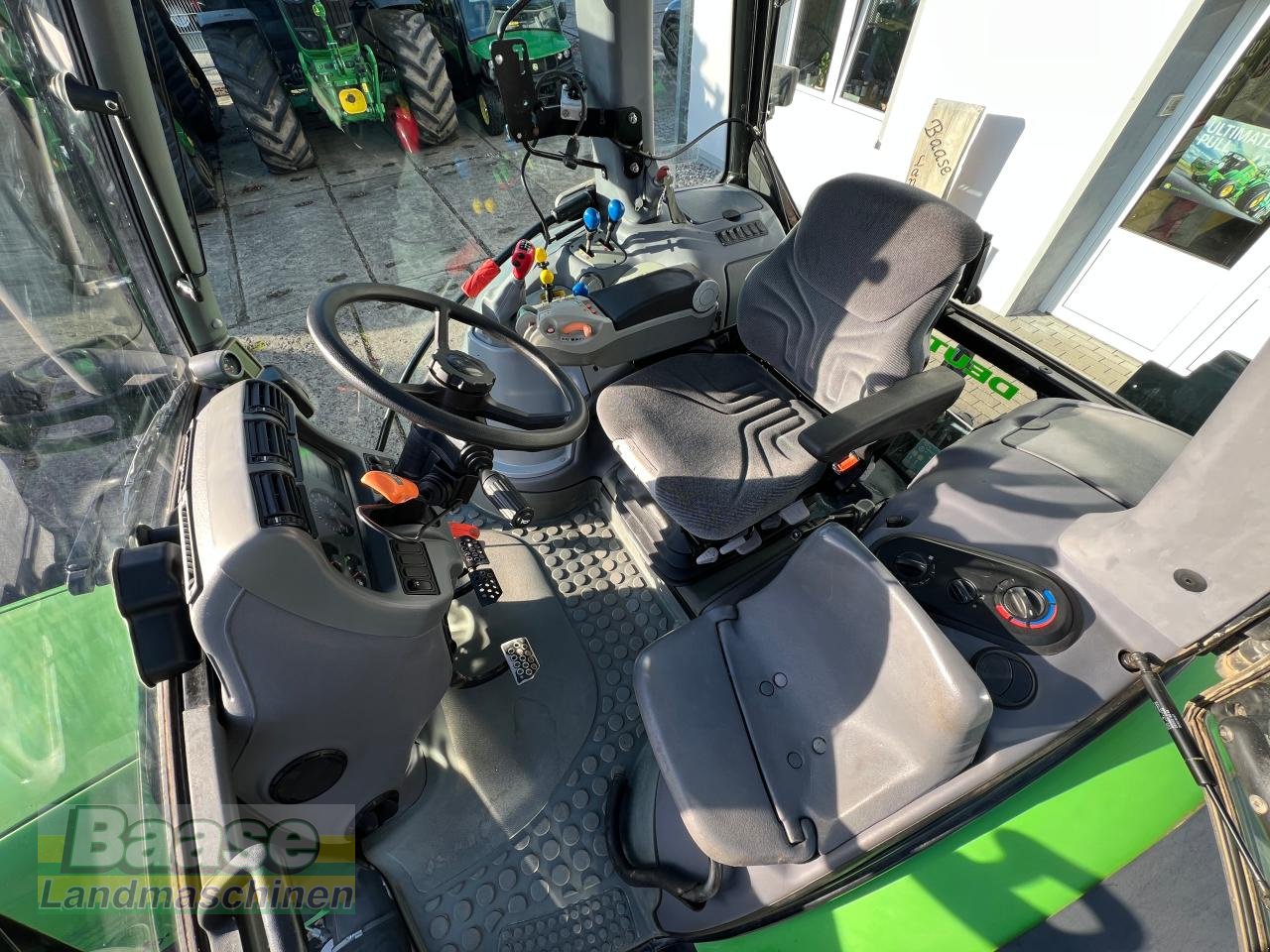 Traktor typu Deutz-Fahr Agrotron M620 SEHR GEPFLEGT, Gebrauchtmaschine v Holthof (Obrázek 11)